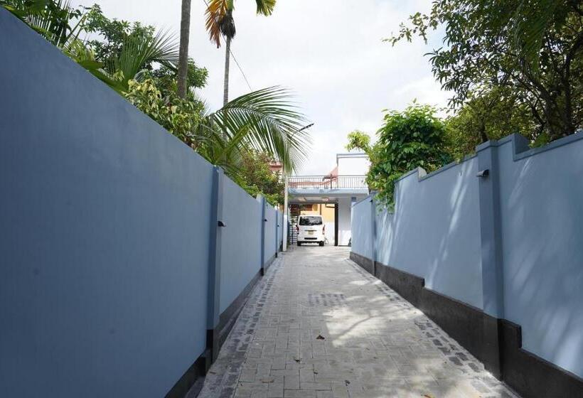 펜션 Jaruv Royal Residencies