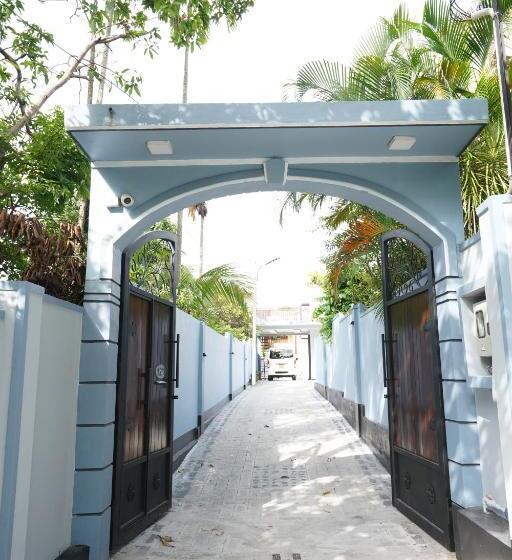 펜션 Jaruv Royal Residencies