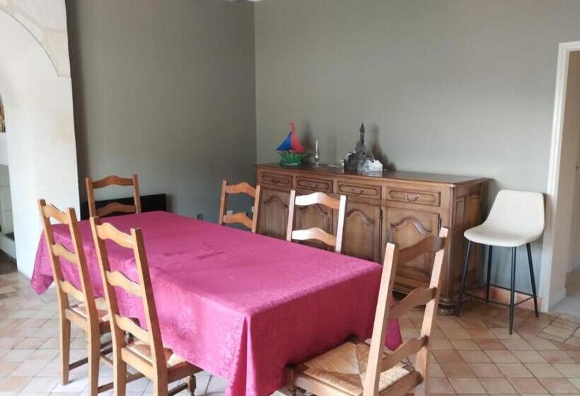 פנסיון Le Moulin Neuf