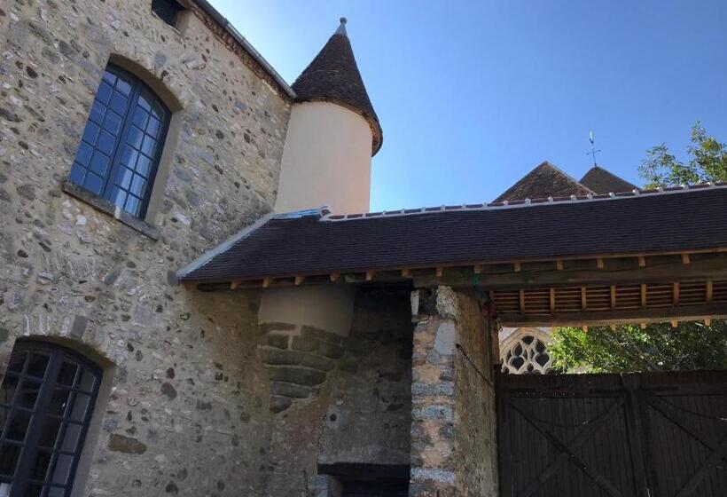 Пансион Le Saint Leonard