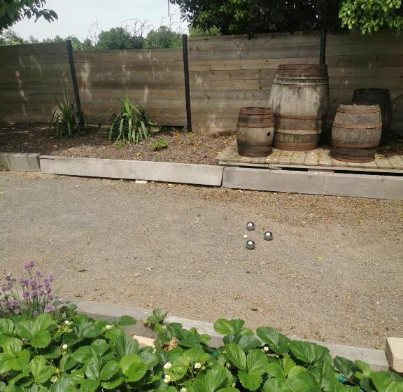 بنسيون Logement Cosy Avec Piscine Et Jacuzzi Privatifs 4 étoiles