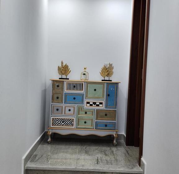 פנסיון Maison D Amour