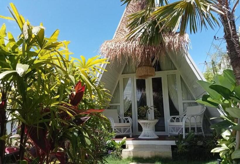 פנסיון Piramida S White Villa S Bali