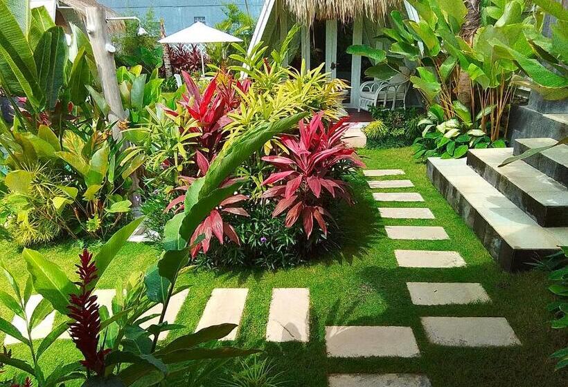 פנסיון Piramida S White Villa S Bali