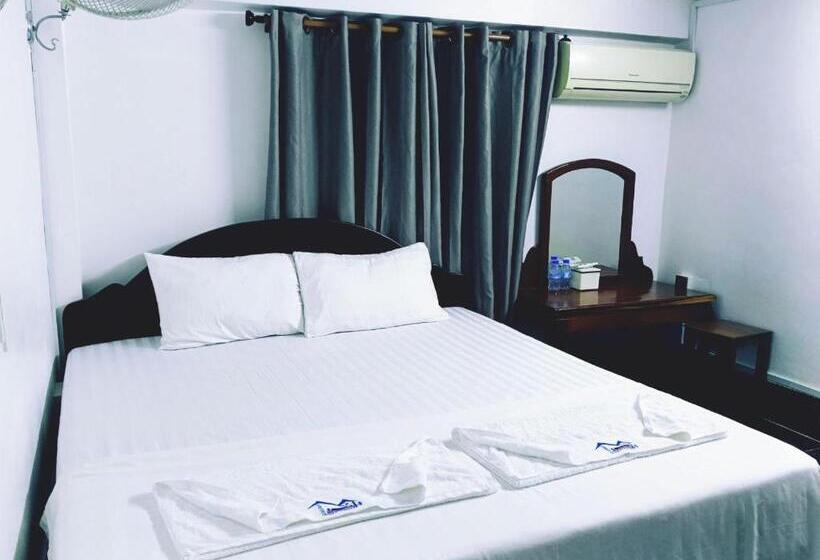 پانسیون Sarah Guesthouse