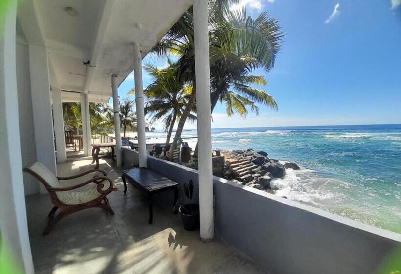 펜션 Seashore Resort & Villa