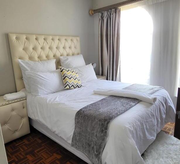 膳宿费 Sky View Guest House