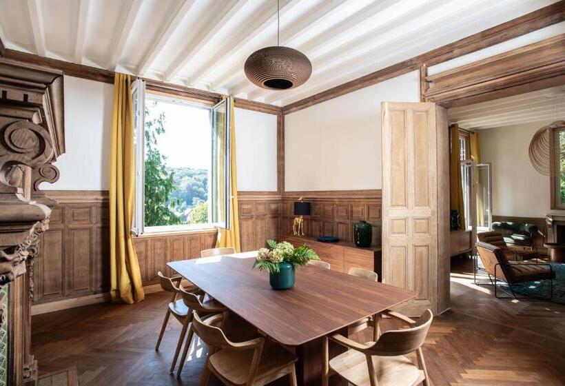 펜션 Villa Eliane   Parking Privé