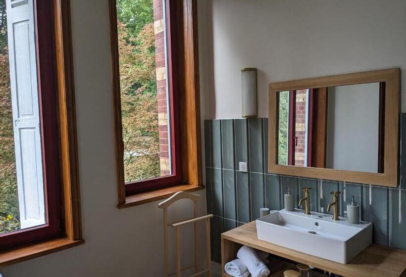 펜션 Villa Eliane   Parking Privé