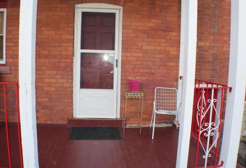 پانسیون West End Haven