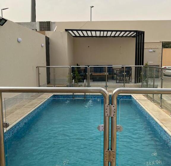 リゾートホテル شاليهات حياك Hayyak