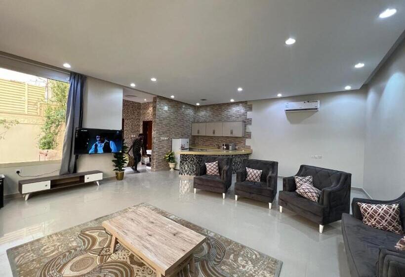 リゾートホテル شاليهات حياك Hayyak