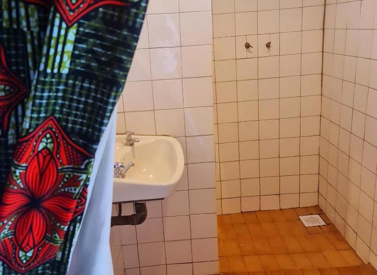 استراحتگاه Rwekishokye Country Club