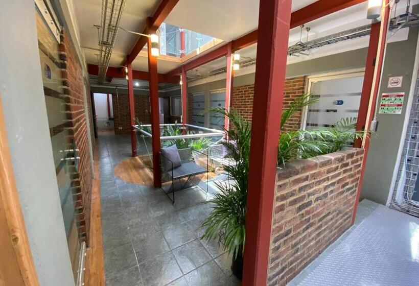 Roomies Hostel Reforma El ángel