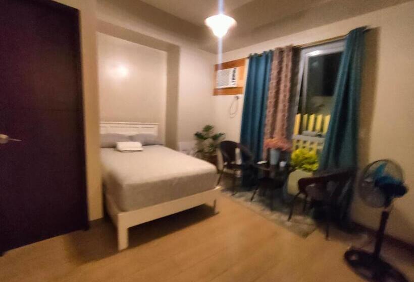 The Verdin At Maple Grove