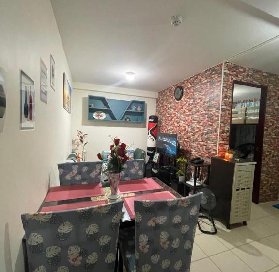 Hostel Kachada Condotel Urban Deca Home