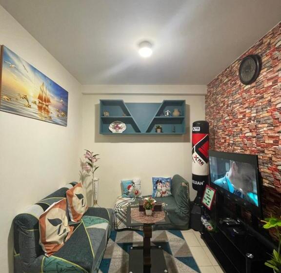 Hostel Kachada Condotel Urban Deca Home