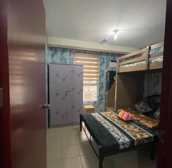 Hostel Kachada Condotel Urban Deca Home