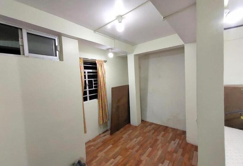 Hostel Paying Guest For Girl Students Contact No: 7001099596 / 8101799688