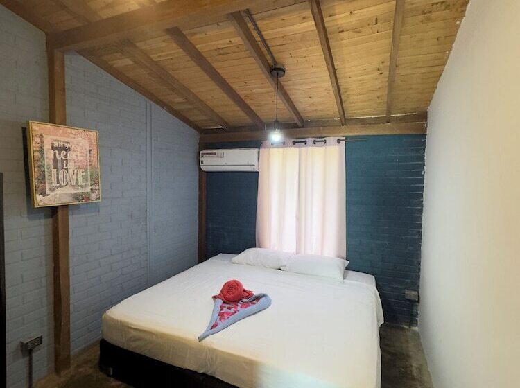 Общежитие Posada Miss Anibel