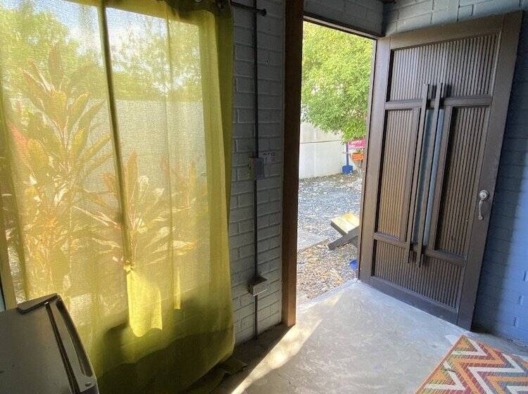 Общежитие Posada Miss Anibel