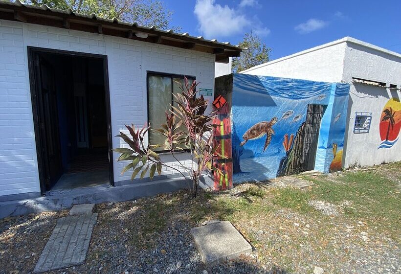 Общежитие Posada Miss Anibel