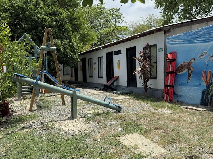 Общежитие Posada Miss Anibel