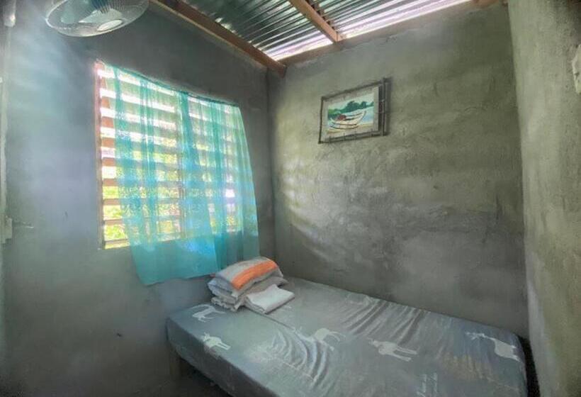 הוסטל Punta Landing Travellers Inn