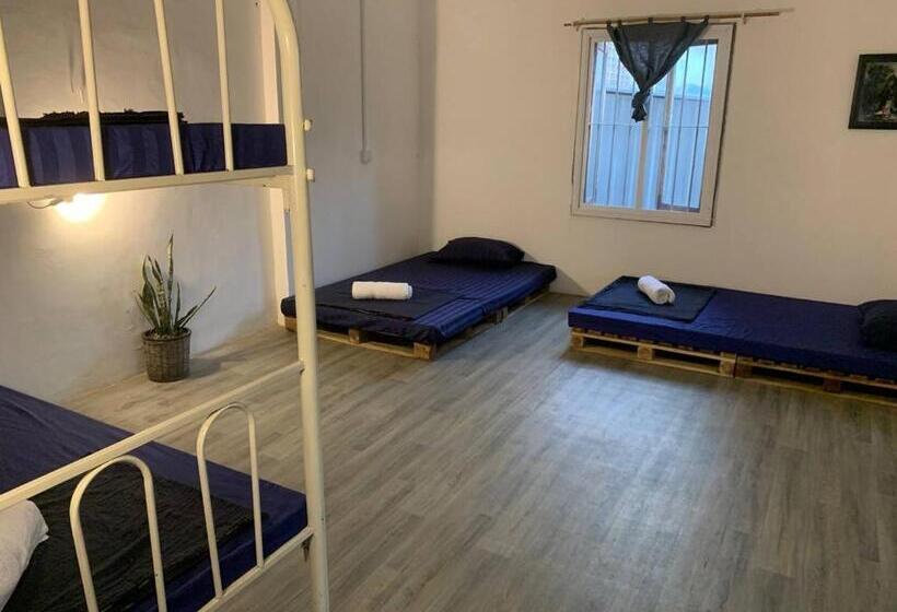 فندق صغير Villa Martial Arts Gym & Guesthouse