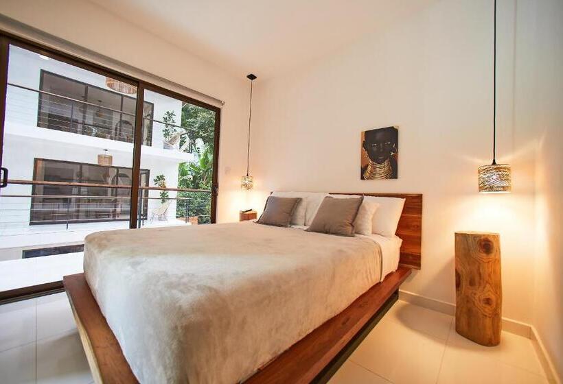 Apartamento De 2 Habitaciones Con Amplio Balcon