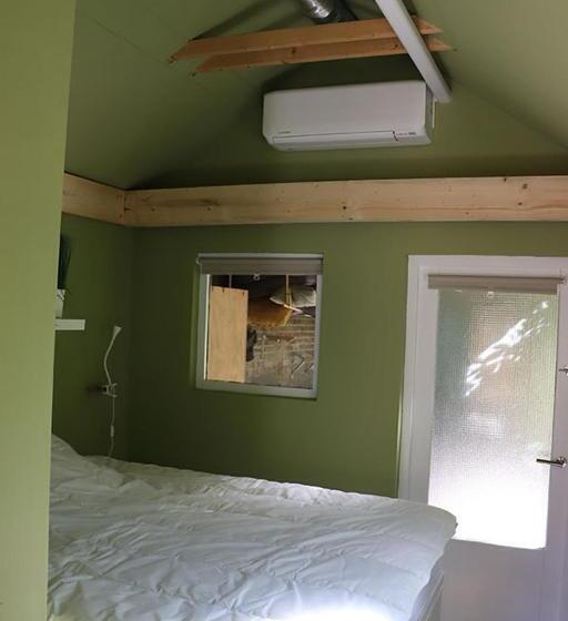 Bed and Breakfast 1 For 2