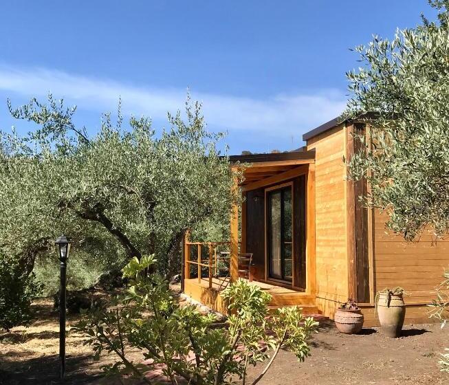 مبيت وإفطار Aprisa Garden