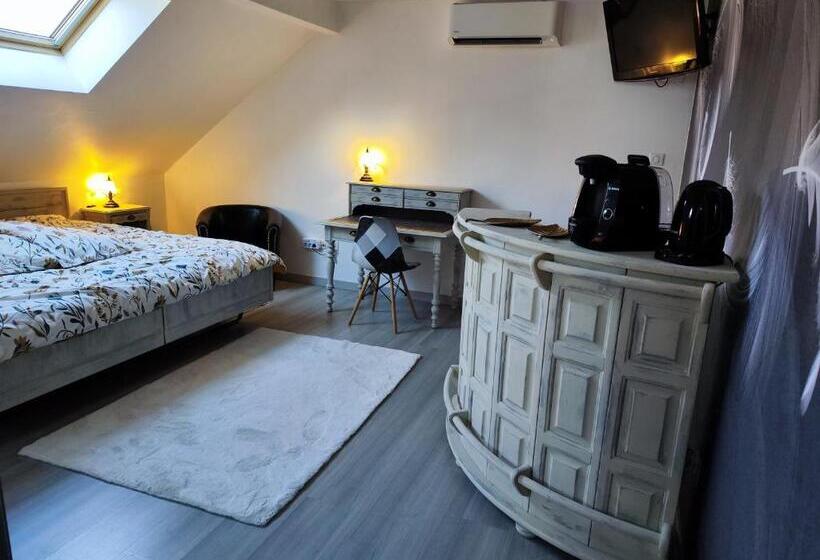 مبيت وإفطار Au Ch Ti Suisse