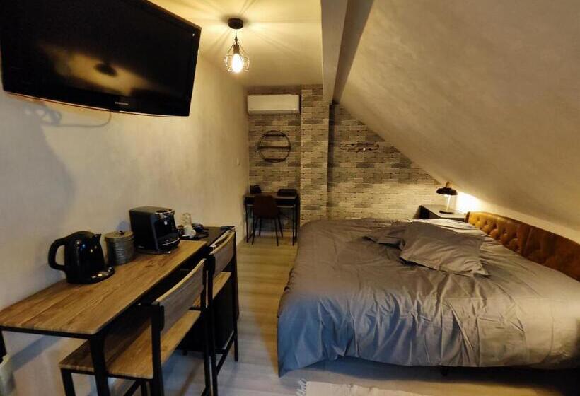 مبيت وإفطار Au Ch Ti Suisse