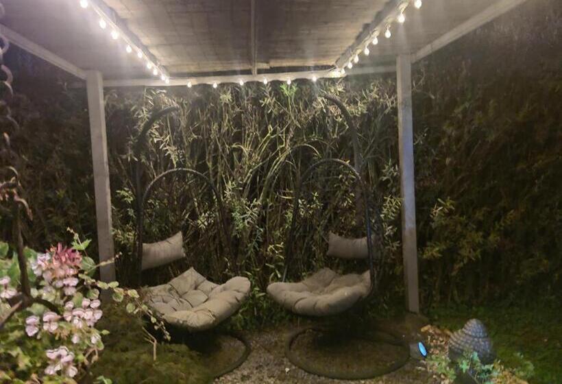 مبيت وإفطار Au Ch Ti Suisse