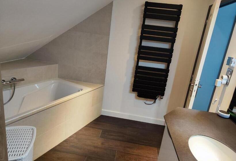 مبيت وإفطار Au Ch Ti Suisse