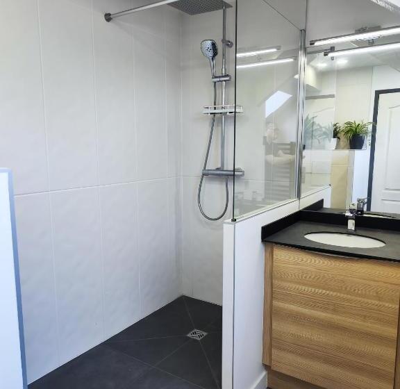 مبيت وإفطار Au Ch Ti Suisse