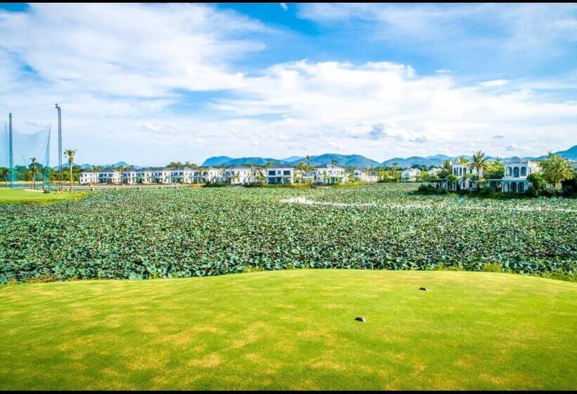 تختخواب و صبحانه Biệt Thự đảo Kim Liên Vườn Vua