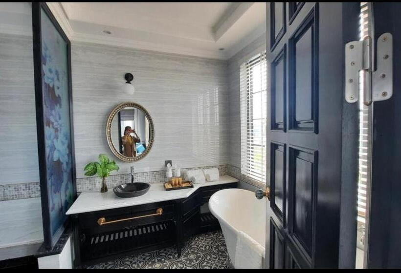 تختخواب و صبحانه Biệt Thự đảo Kim Liên Vườn Vua