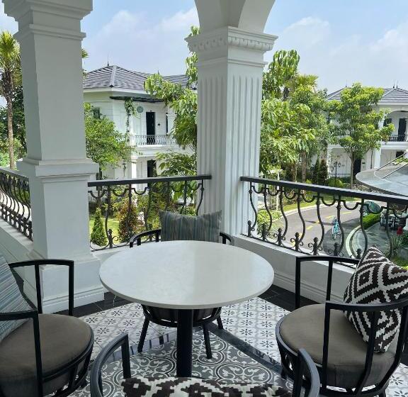 تختخواب و صبحانه Biệt Thự đảo Kim Liên Vườn Vua