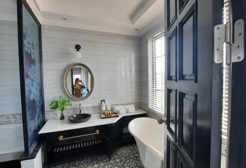 تختخواب و صبحانه Biệt Thự đảo Kim Liên Vườn Vua