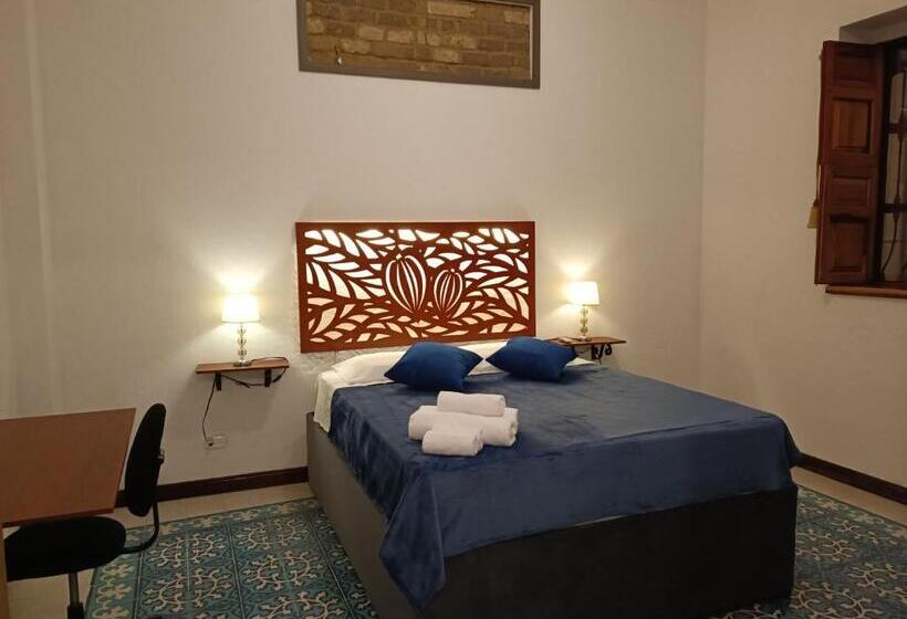 تختخواب و صبحانه Casa Carambolo