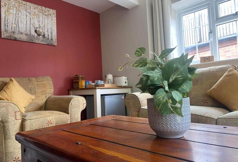 Bed and Breakfast Crown & Anchor