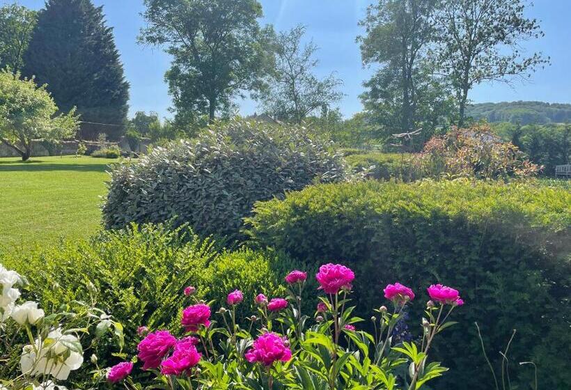 Bed and Breakfast Domaine La Buissonnière