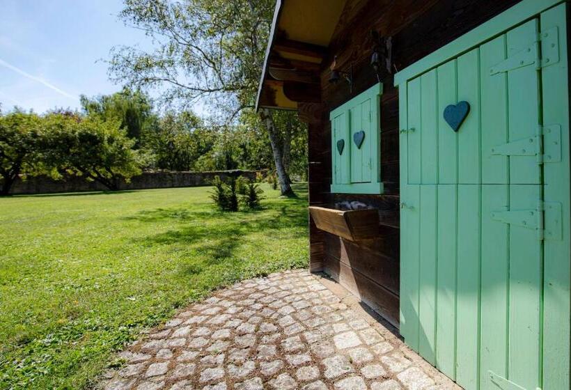 Bed and Breakfast Domaine La Buissonnière