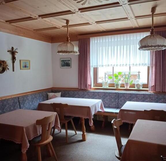 צימר Haus Mesner