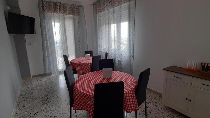 مبيت وإفطار La Dimora Dei Musicisti