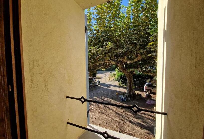 ベッドアンドブレックファースト La Ferme Des Demoiselles