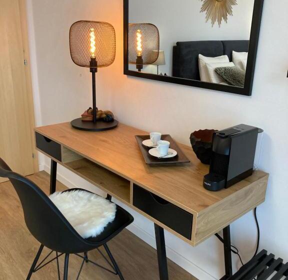 مبيت وإفطار Le Lézard Et La Grenouille Bnb