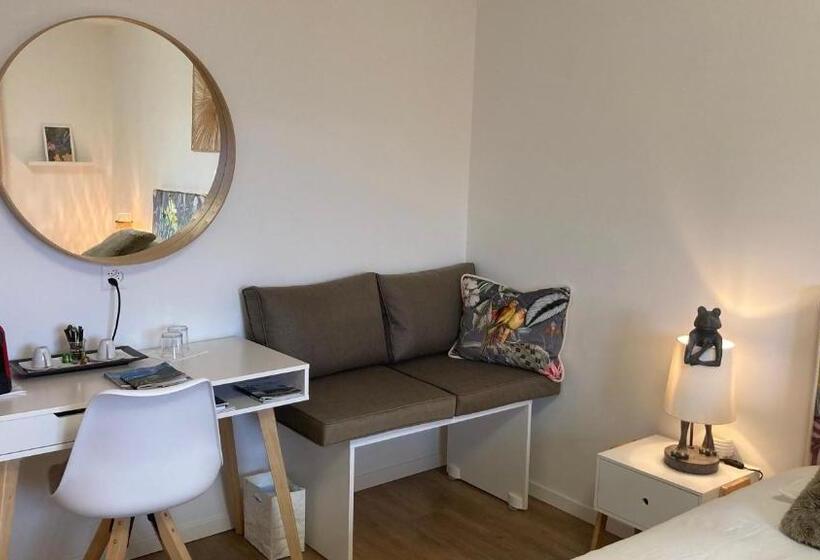 مبيت وإفطار Le Lézard Et La Grenouille Bnb